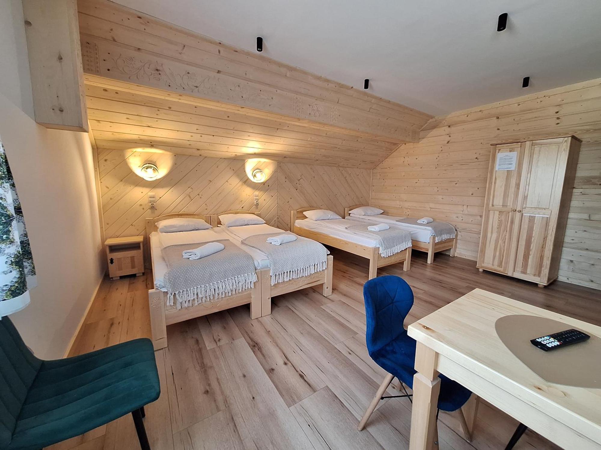 Pokoje Goscinne Wierzbowka Przy Termach Witów Exteriör bild