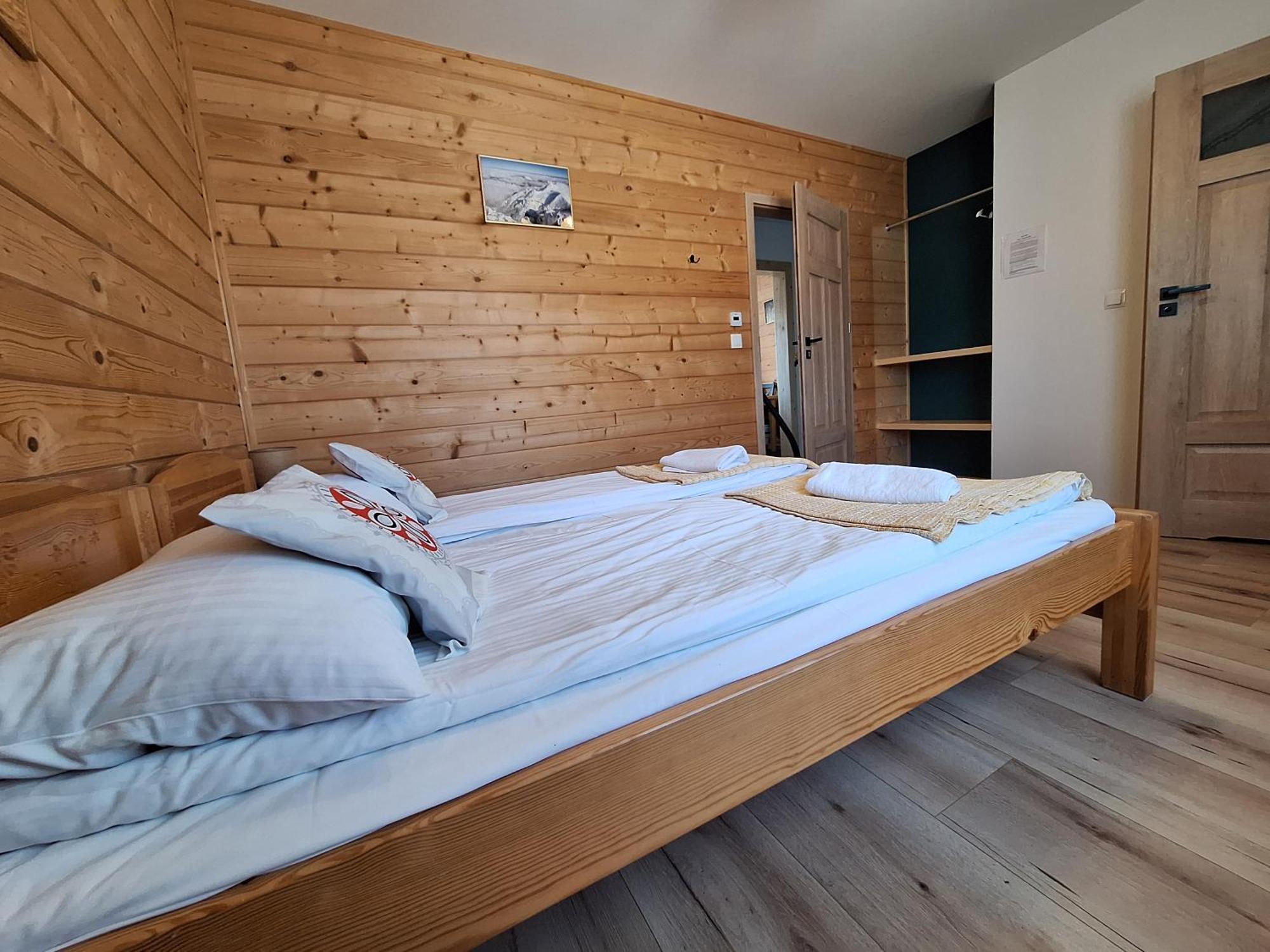 Pokoje Goscinne Wierzbowka Przy Termach Witów Exteriör bild